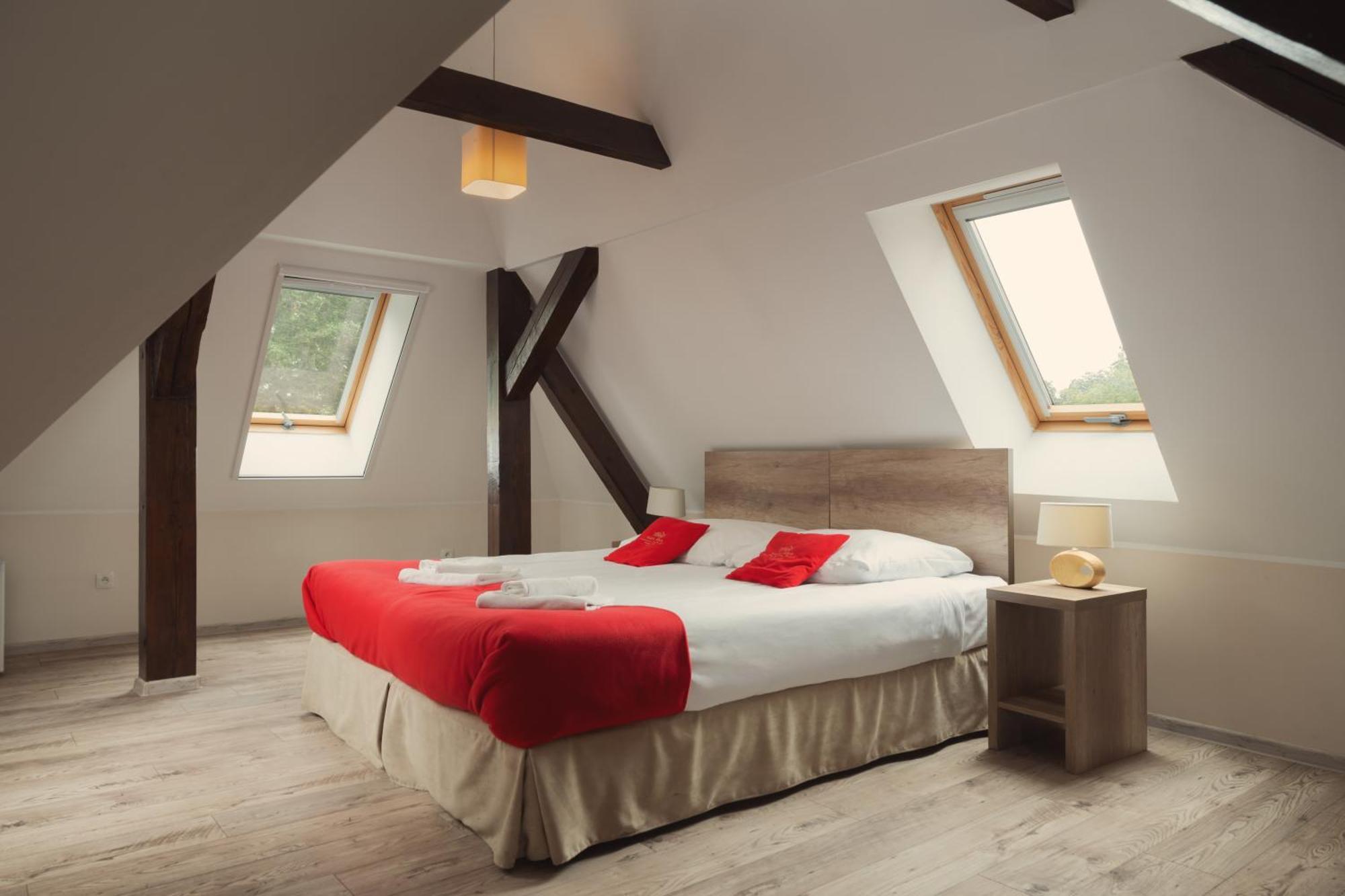 Stary Mlyn Strzeszyn Hotel Lubowo  Bagian luar foto