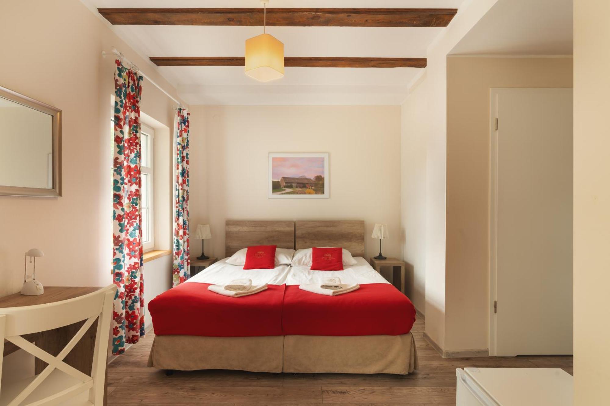 Stary Mlyn Strzeszyn Hotel Lubowo  Ruang foto